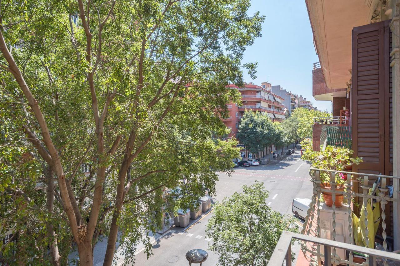 Spacious 3 Bed Apt In The Heart Of Sant Antoni Barcellona Esterno foto