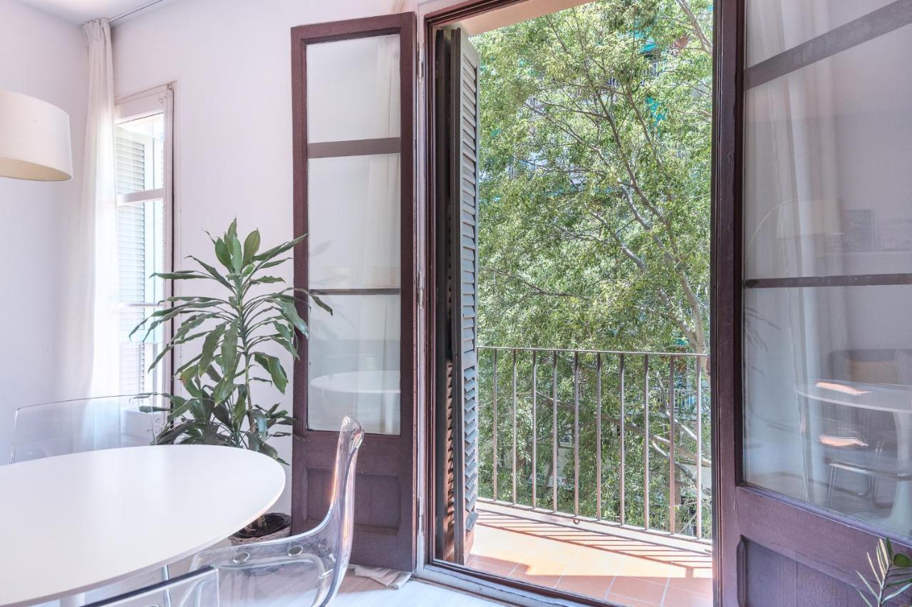 Spacious 3 Bed Apt In The Heart Of Sant Antoni Barcellona Esterno foto